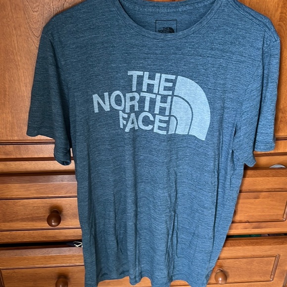 The North Face Other - Men’s north face size large blue cotton T-shirt